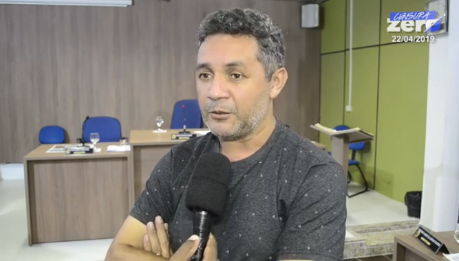 Vereador Amaro diz que gestão Daniel descarta ceder médicos à antiga UPA; pacientes protestam