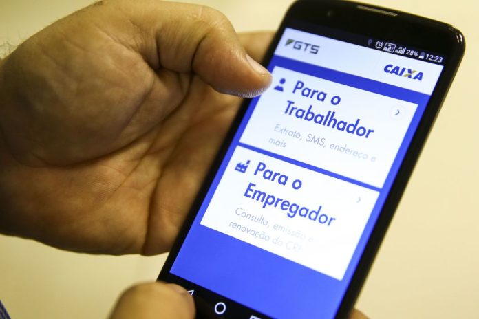 Aplicativo Caixa Econômica Federal- FGTS.