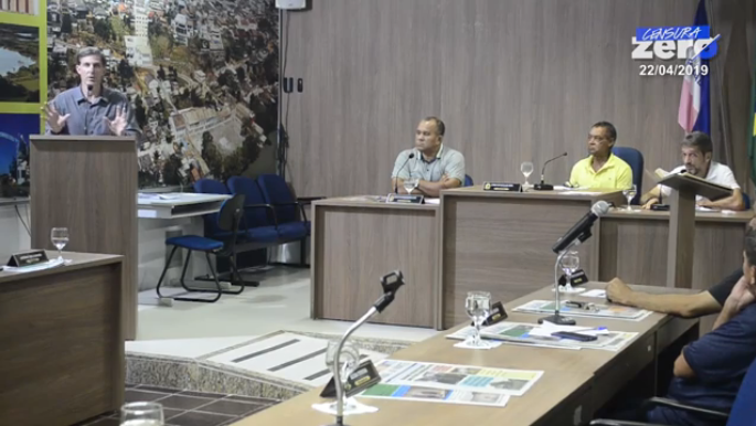 Secretário Henrique Follador é questionado e evidencia falhas da gestão Daniel na área de saúde