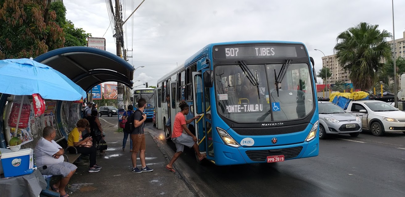 Greve dos motoristas: Justiça determina que 75% da frota de ônibus circule