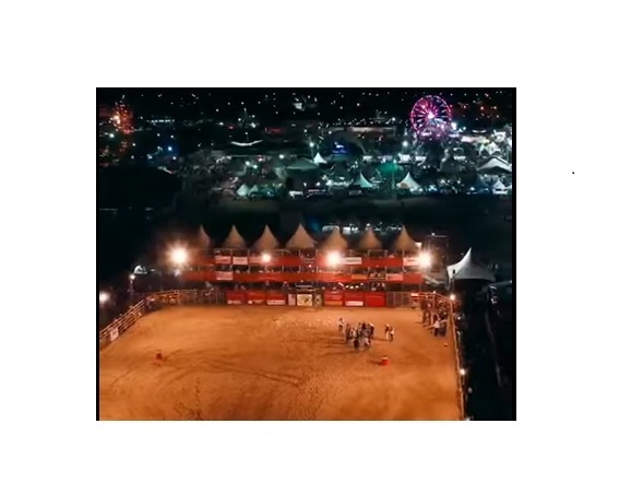 Shows, rodeio e parque de exposições na Festa dos 475 anos de São Mateus; veja as imagens!