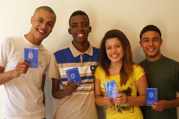Jovens mercado de trabalho 2