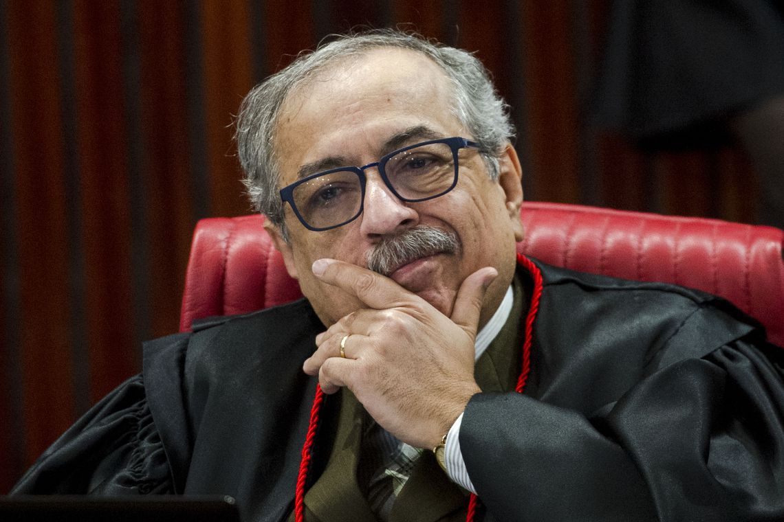 Recurso de prefeito e vice cassados por TRE está na pauta de julgamento do TSE nesta quinta (3/10), às 9h30