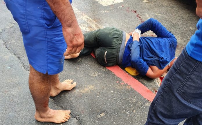 CENAS FORTES – Ladrão é espancado em Jaguaré depois de tentativa de assalto no comércio