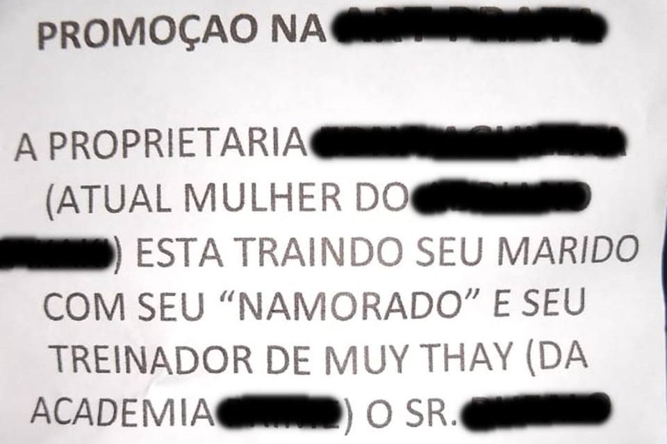 Cidade tem bilhetes com acusação de adultério espalhados nas ruas