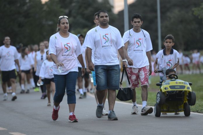 Caminhada combate ao câncer 01