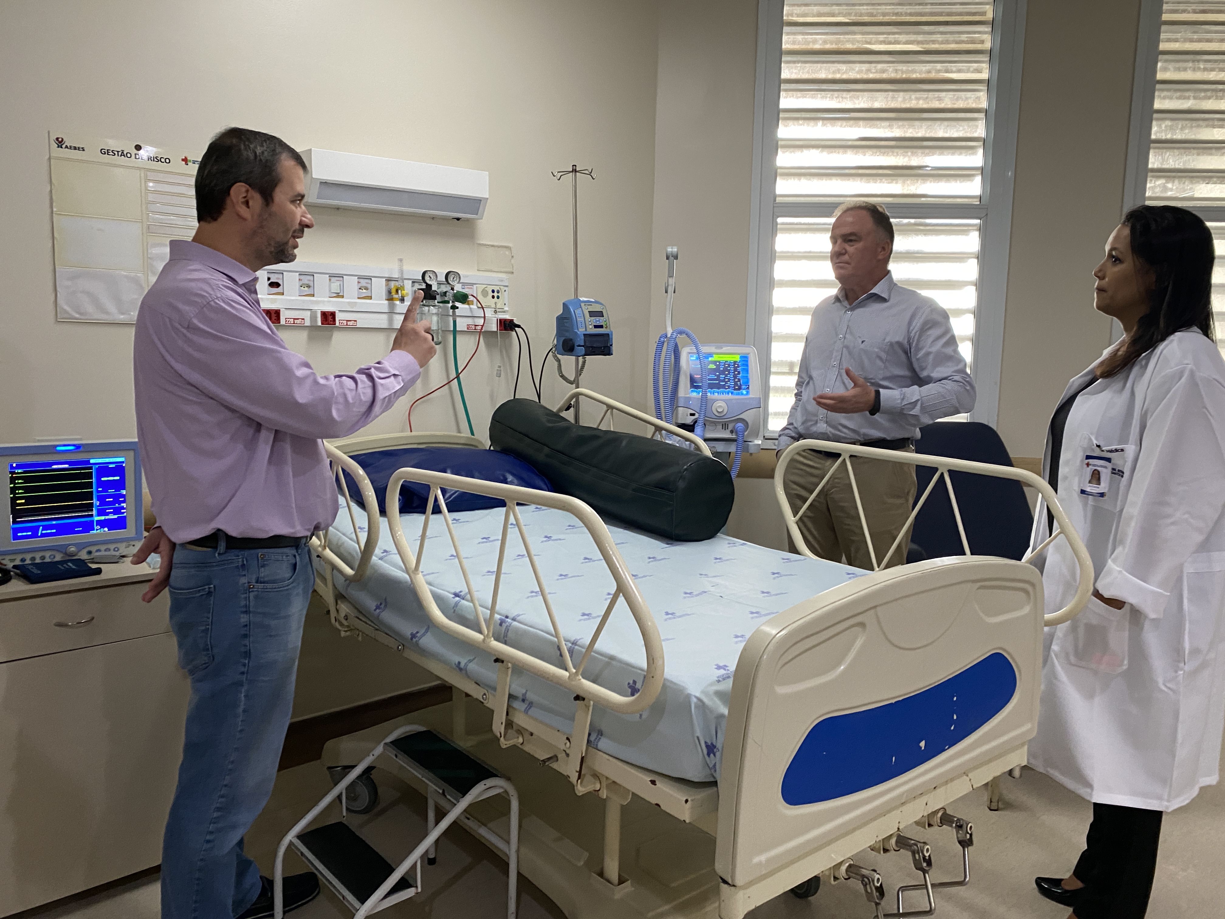 Hospital Dr. Jayme já tem 60 leitos de UTI preparados para tratar pacientes de Covid-19, anuncia Casagrande