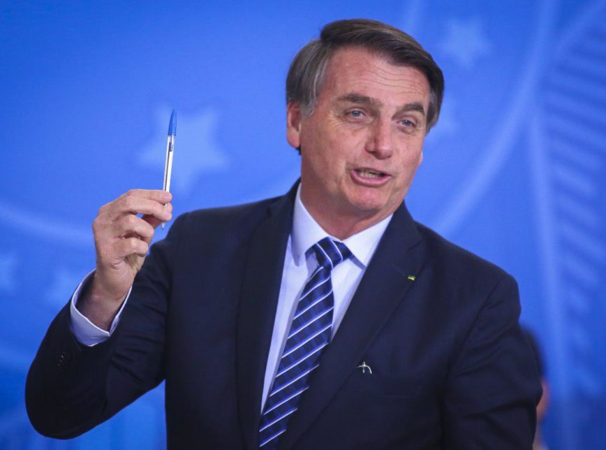 Bolsonaro confirma Nelson Teich no Ministério da Saúde e avisa: ‘Temos que reabrir emprego’
