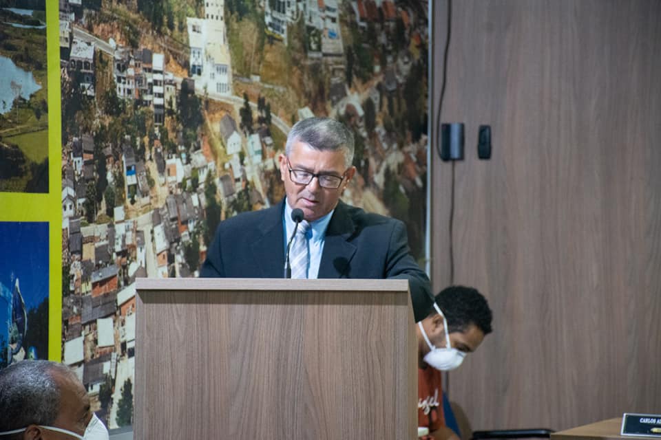 Vereador Ajalírio enaltece fundo contra coronavírus e faz alerta para critérios na distribuição das cestas básicas