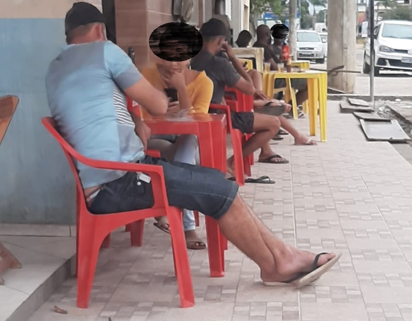 EDITORIAL – COVID-19: Prefeito Daniel desobedece MP e, sem fiscalização, São Mateus e Guriri registram aglomeração em bares e muita gente circula sem máscara