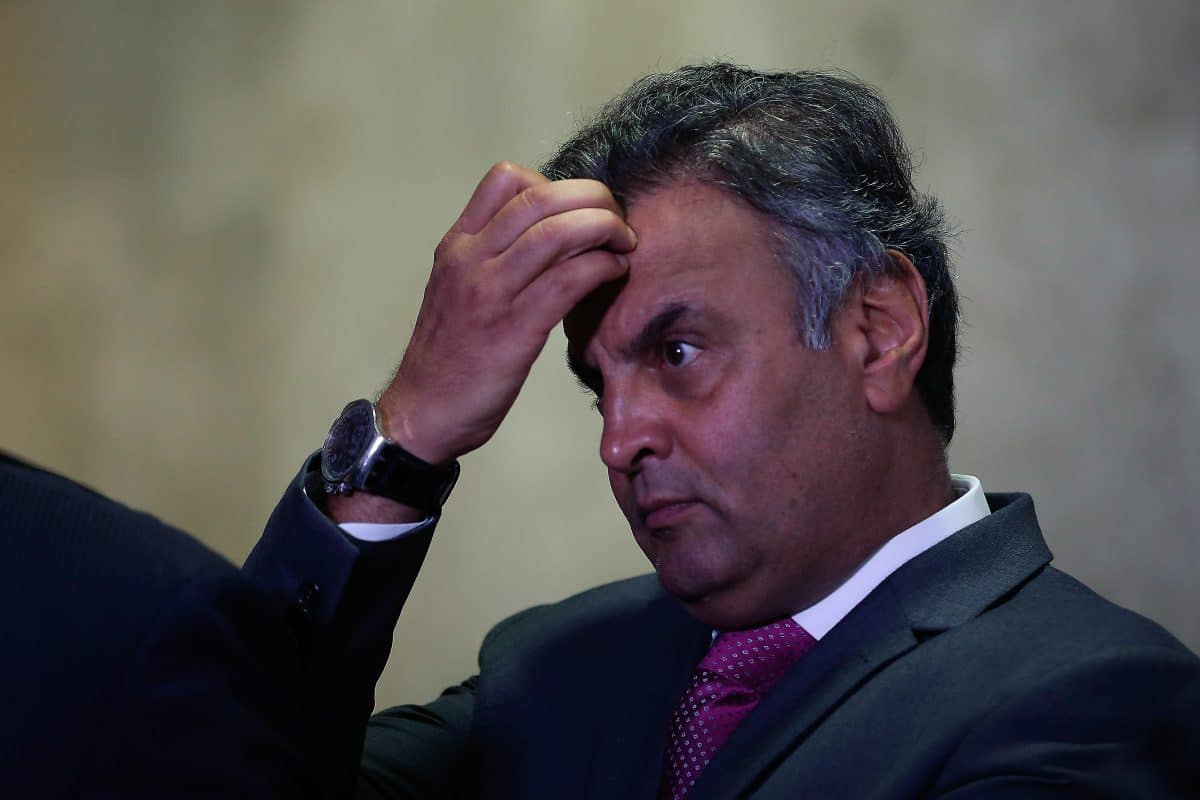 PGR: Aécio recebeu propinas em ‘sofisticado esquema de contabilidade paralela’