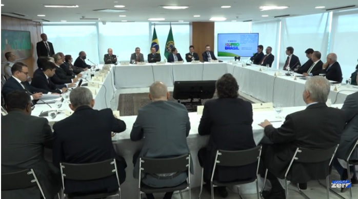 VÍDEO – Em reunião, Bolsonaro diz: ‘Não posso ser surpreendido com notícias. Pô, eu tenho a PF que não me dá informações’