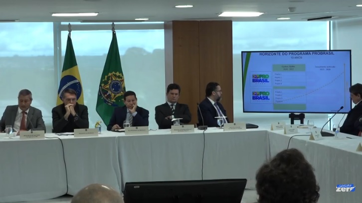 Em vídeo, Bolsonaro diz que não vai ‘enfiar o rabo entre as pernas’ se decisão do STF tentar impedi-lo de circular pelo país
