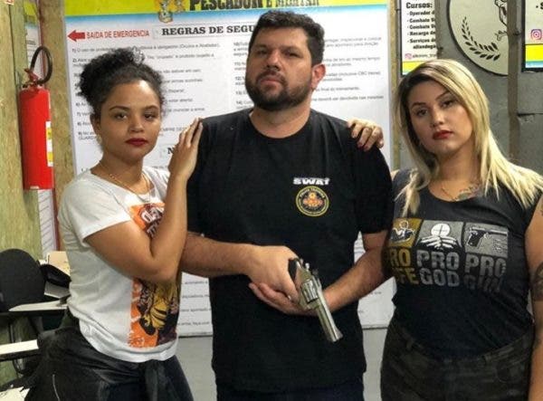 STF solta blogueiro Oswaldo Eustáquio, mas impõe restrições