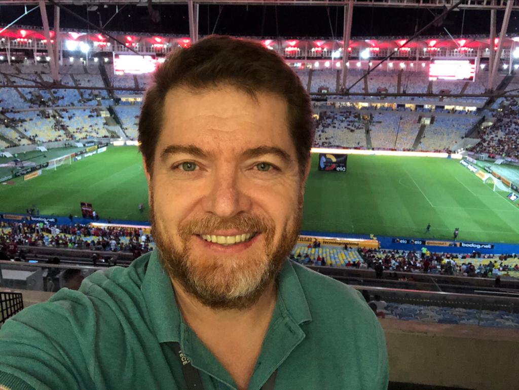 ‘Que lindo!’ Evaldo José estreia na Rádio Tupi narrando o clássico Fluminense e Botafogo neste domingo (4/07)