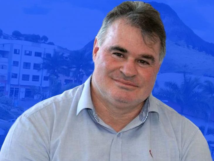 Prefeito Paulo Márcio, de Água Doce do Norte, morre vítima de covid-19; amigos fazem carreata como homenagem póstuma