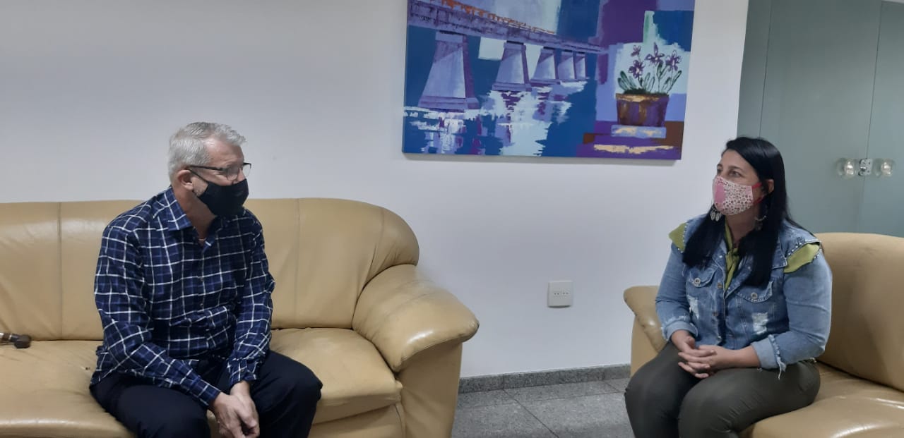 ELEIÇÕES 2020 – Atuante na pré-campanha, Preta conquista apoio de Foletto na disputa pela Prefeitura em São Mateus