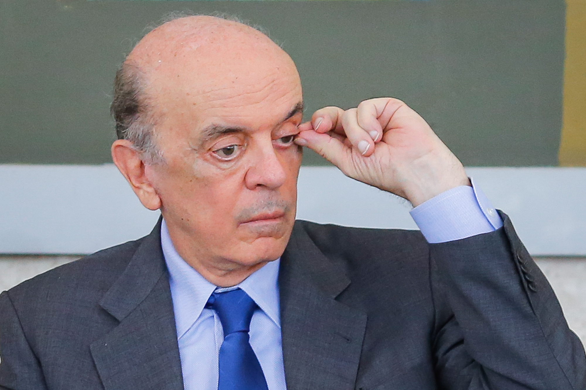José Serra é denunciado por lavagem de dinheiro; acusação é de que senador recebeu pagamentos da Odebrecht