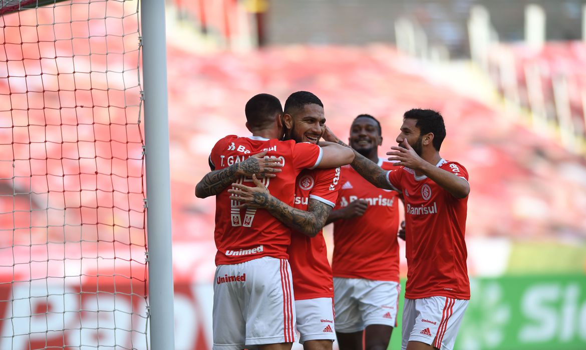 Sem torcida, visitantes vencem 2 dos 3 jogos na estreia do Brasileirão 2020