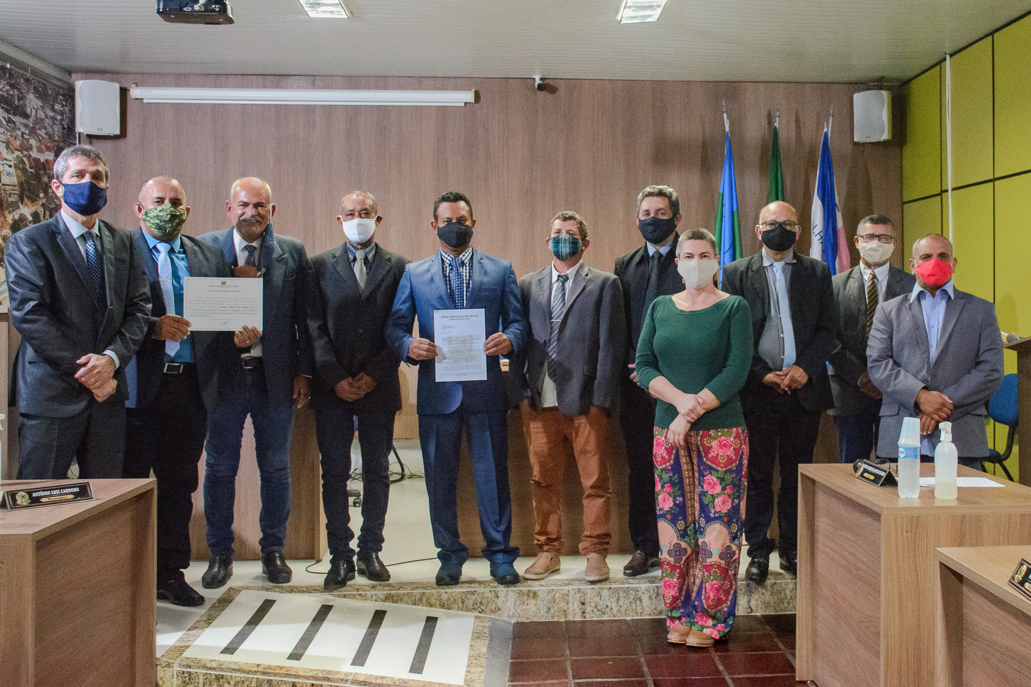 VÍDEO – Câmara de São Mateus homenageia Ministro da Infraestrutura pelo apoio ao porto da Petrocity