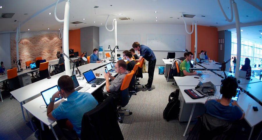 Pequenos negócios geram 72% das vagas de emprego no primeiro semestre