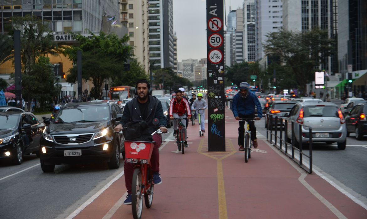 Mobilidade urbana é desafio para futuros prefeitos setor é essencial para melhorar qualidade de