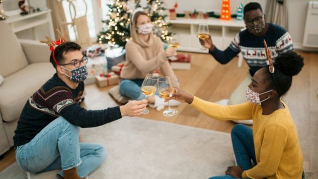 Especialistas recomendam cuidado com festas de fim de ano; reduza os riscos ao máximo