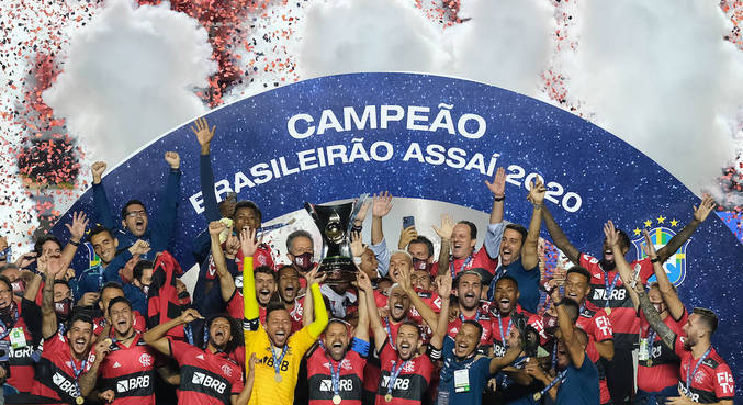 Flamengo perde para São Paulo, mas garante bicampeonato do Brasileirão