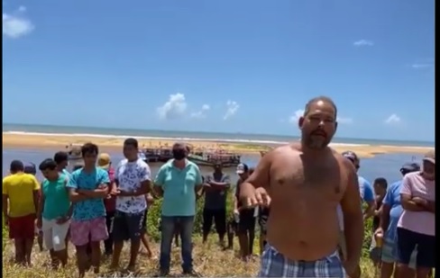 VÍDEOS – Pescadores de São Mateus e Linhares apelam ao Presidente Bolsonaro contra descomissionamento da Plataforma de Cação