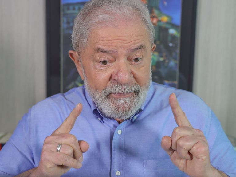 Crimes imputados a Lula podem prescrever com decisão de Fachin