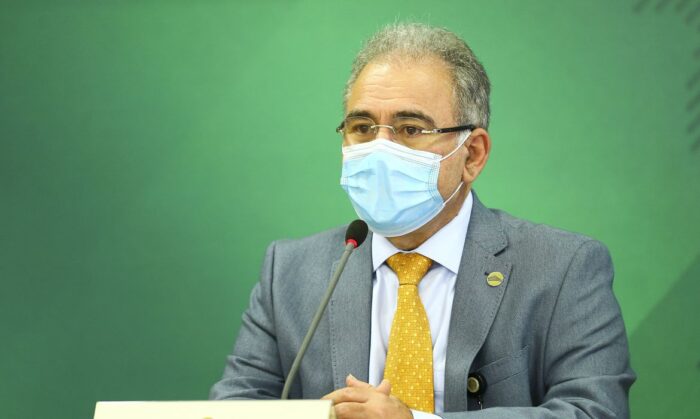 Ministro da Saúde anuncia programa de testagem da população para covid-19