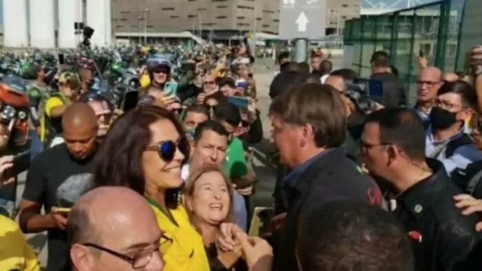 Bolsonaro anunciou isenção de pedágio para motos três dias antes de ‘motociata’