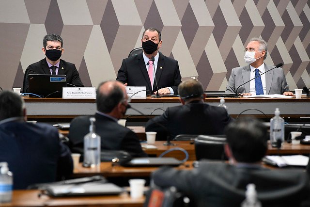 CPI da Covid aprova lista de investigados com Pazuelo, Araújo e Queiroga