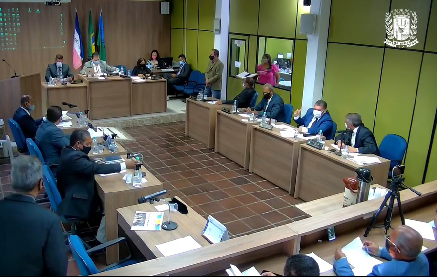 Paulo Fundão comunica que já assinou contrato para projeto da sede própria da Câmara de São Mateus