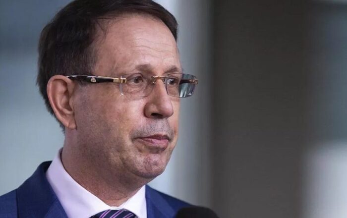 Barroso autoriza condução coercitiva de Carlos Wizard para prestar depoimento à CPI da Covid
