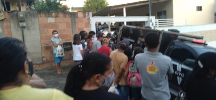 Homem mata a mulher e comete suicídio em São Mateus; polícia vê evidência de crime passional