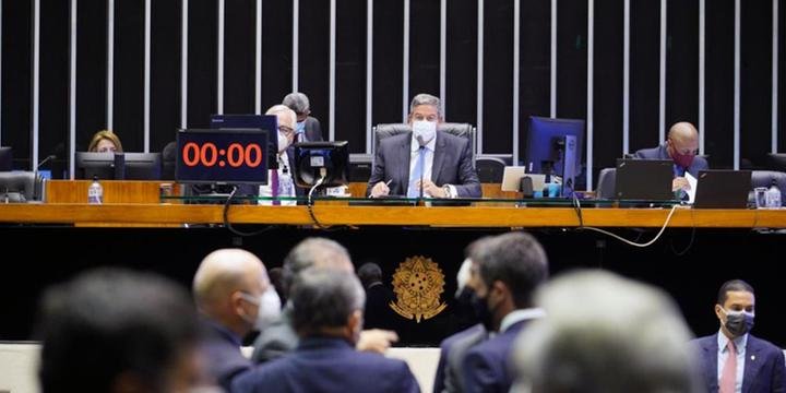 Após comissão rejeitar, plenário votará PEC do voto impresso na Câmara nesta terça (10/08)