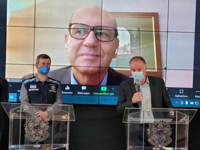 Casagrande anuncia compra de 500 mil doses da vacina contra covid-19 do Instituto Butantan