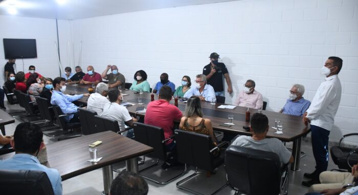 SÃO MATEUS EM EMERGÊNCIA – Caffeu estuda nova captação de água no Rio Cricaré e marca reunião com Casagrande