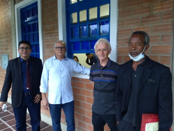 Câmara de São Mateus recebe mais um pedido de impeachment contra Daniel; advogados, líderes partidários e historiador são os autores