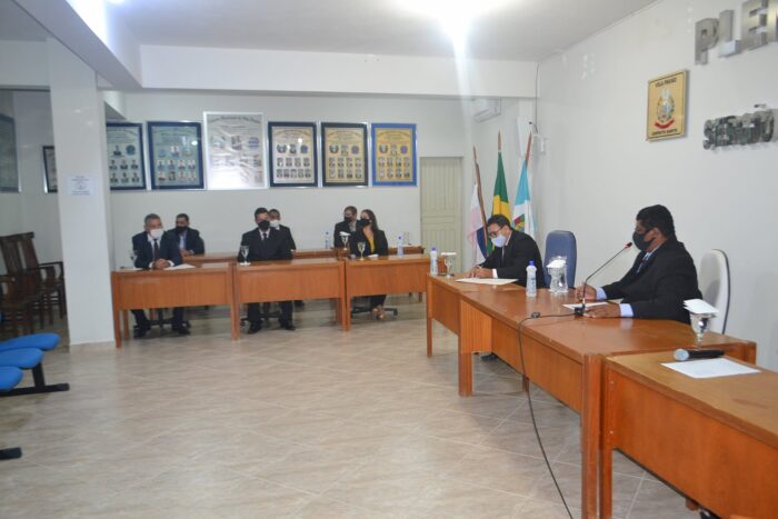 Câmara de Vila Pavão rejeita contas-2018 do ex-prefeito Irineu Wutke