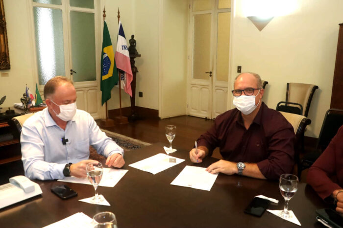 Indústria de tecidos anuncia investimento de mais de R$ 62 milhões para instalação no ES