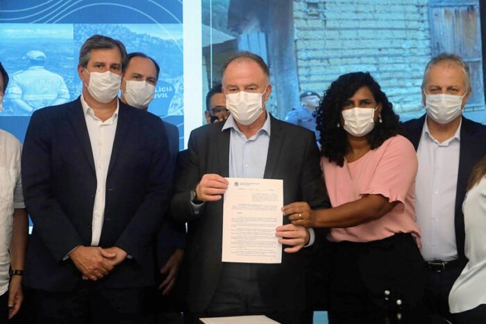 Casagrande lança primeiro plano estadual de segurança rural do ES￼