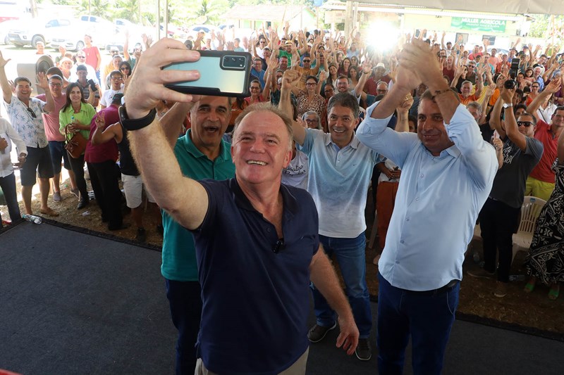 R$ 147 MILHÕES – Casagrande autoriza asfalto de Vila Valério à Comunidade de Fátima (Jaguaré)