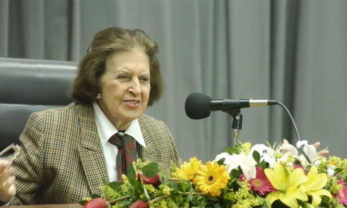 Morre em São Paulo a escritora Lygia Fagundes Telles