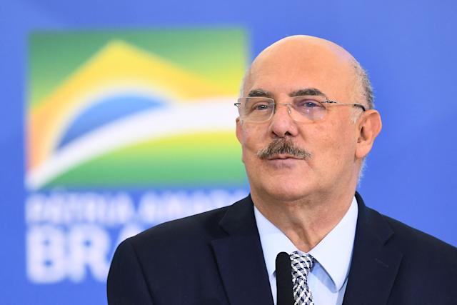 Ex-ministro Milton Ribeiro é preso em operação da PF contra esquema de corrupção