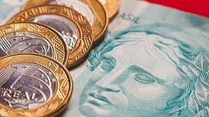 Câmara aprova Auxílio Brasil de R$ 600 só até o fim de 2022