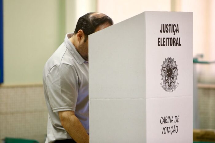 ELEIÇÕES 2022 – Votos nulos e em branco não anulam a eleição