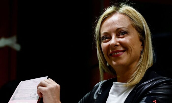 Giorgia Meloni deve liderar Itália após vitória eleitoral da direita
