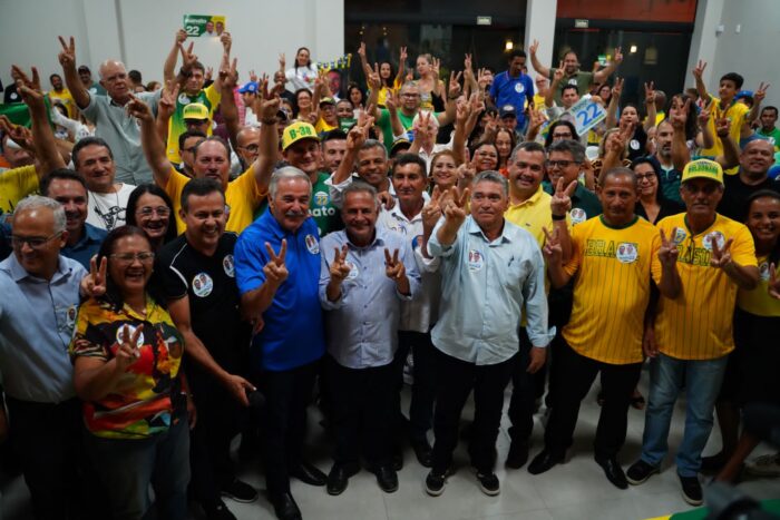 2º TURNO NO ES – Caffeu critica Casagrande e declara apoio a Manato “para colocar fim à corrupção em São Mateus”; campanha é abraçada por vereadores da comissão do impeachment e lideranças pró-desenvolvimento do Município